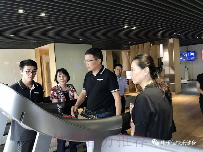 李静会见越南体育局局长 李静会见越南体育局局长